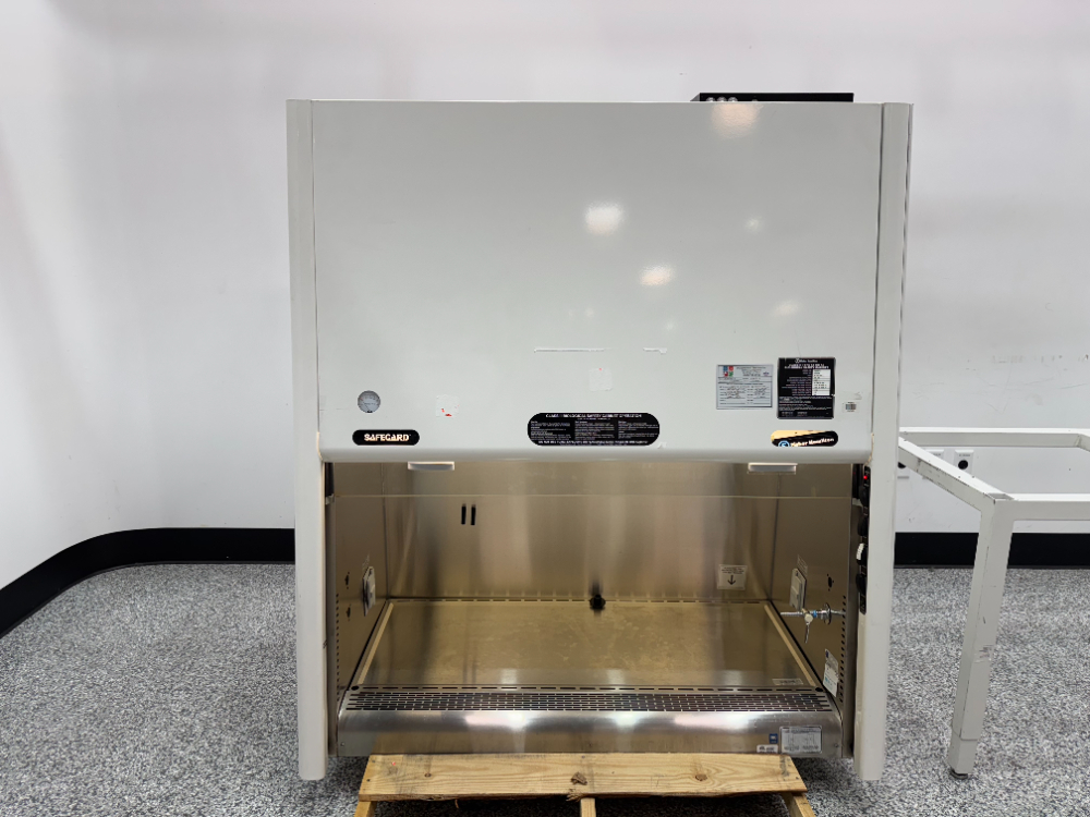 Image of Fisher Hamilton 4' BioSafety Cabinet